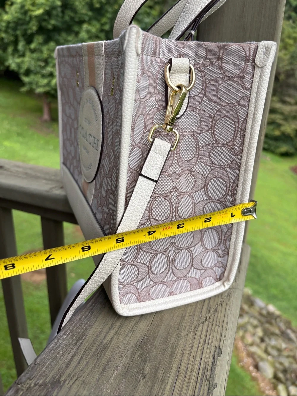 Coach signature print
